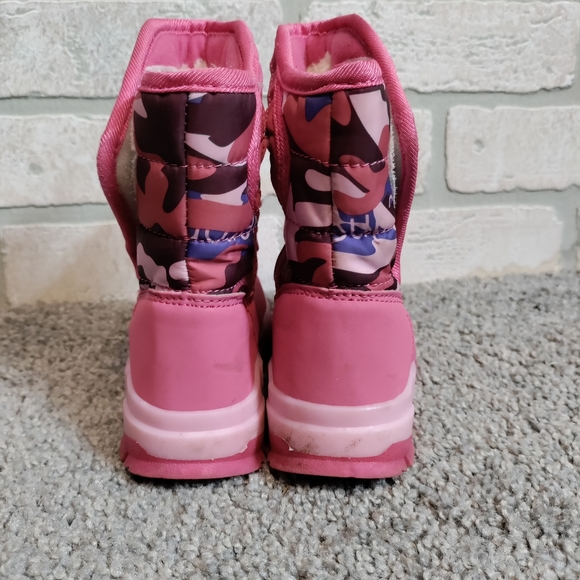 Fashion Girls Infant Pink Camo Winter Boots Size 2 - Picture 5 of 10